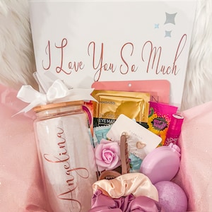 Personalized gift box for Teen, Girl, Friend, Custom gift box for teen, girl, her, Custom Birthday box for girl, teen, friend, Girl Gift Box