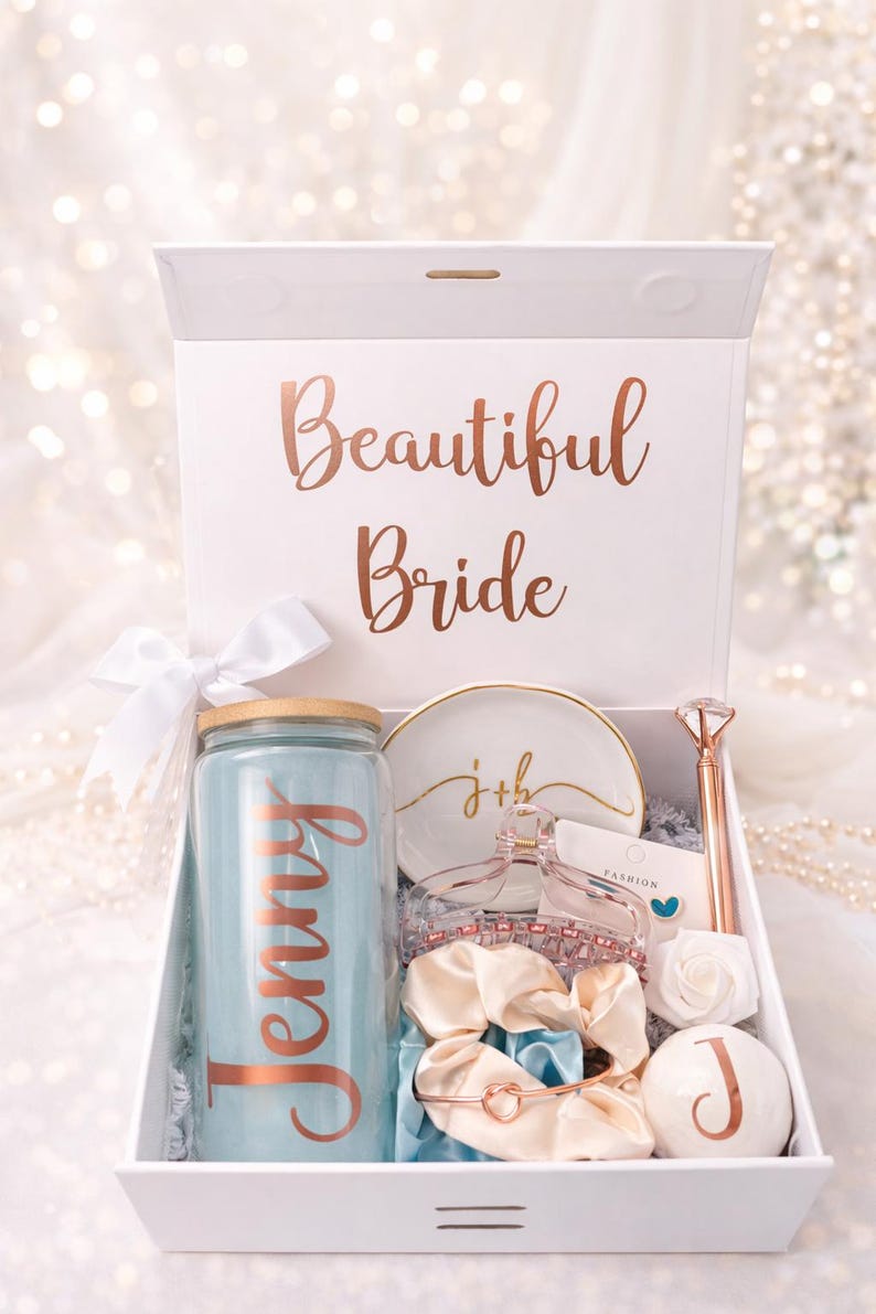 Personalized Bridal Gift Box | Bride To Be Gift | Bridal Shower Gift | Engagement Gift for Bride | Custom Wedding Gift Box | Future Mrs Gift Bild 10
