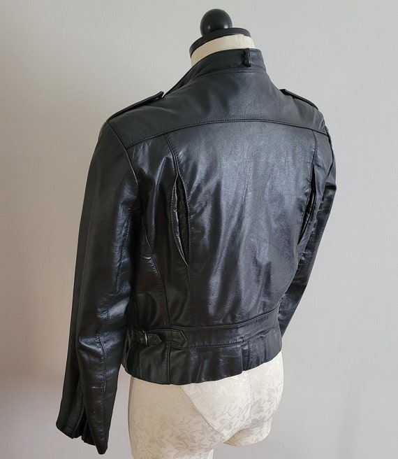 Vintage 1980s Cropped Black Leather Biker Jacket - image 4