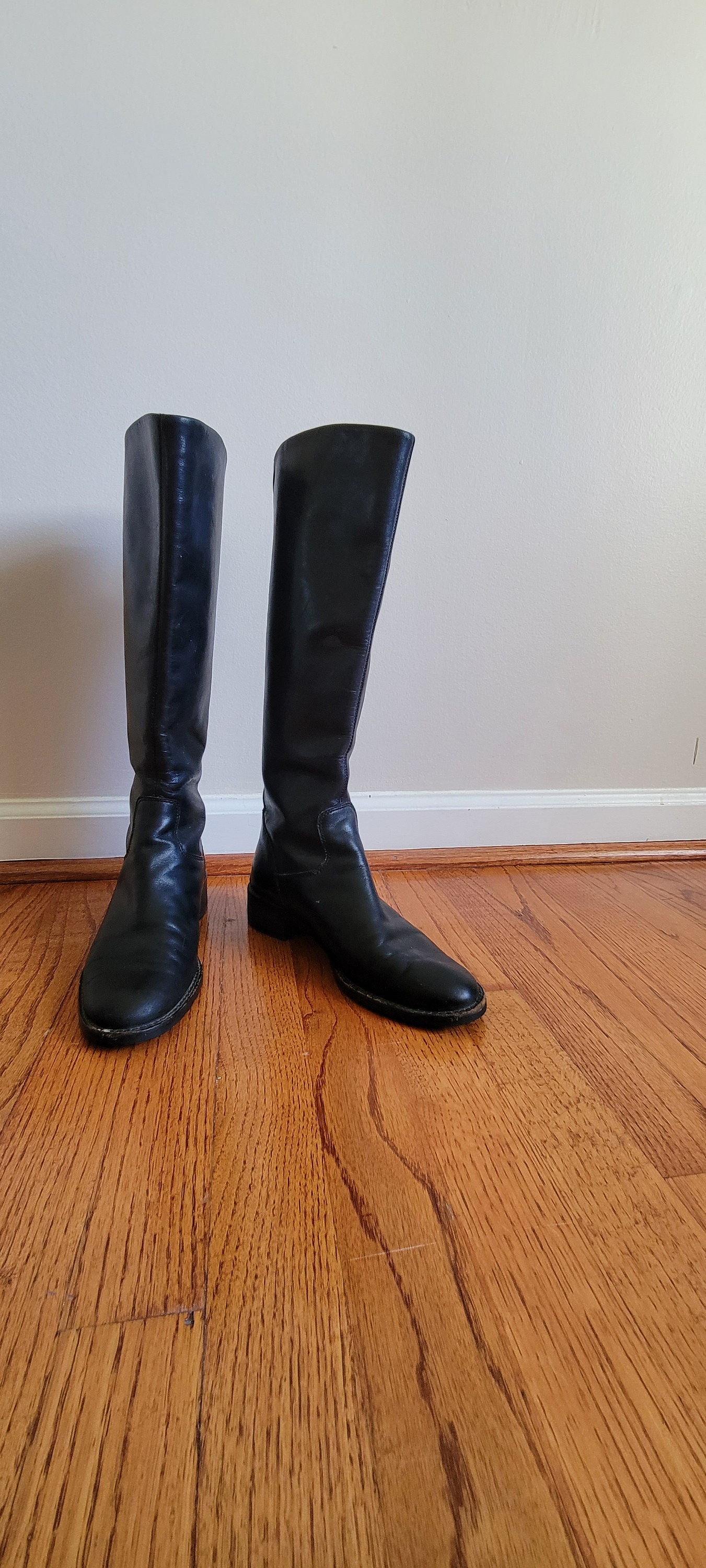 black riding boots fashion