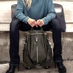 Sac à main GAJONI en similicuir pour femme - Sac antivol convertible, sac à dos de voyage et de travail, cuir végétalien élégant