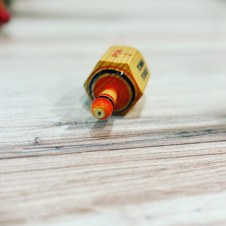 Toma Todo Pirinola Mexican Spinning Top Game, Mexican Fiesta Themed