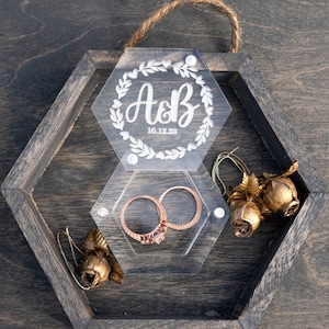Personalisierte Acryl gravierte Hochzeit Ringbox, benutzerdefinierte Ringbox, Ringträger Ringbox, Verlobungsschmuck Ringbox, Zeremonie Geschenk für die Braut
