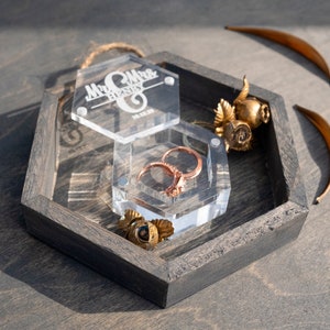 Personalisierte gravierte Hochzeit Schmuck Ringbox, benutzerdefinierte Acryl Ringbox, Ringträger Ringbox, Verlobungsring Box, Zeremonie Geschenk für die Braut
