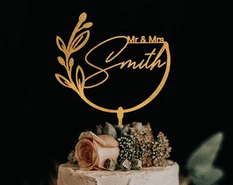 Gold Rustic Wedding Cake Topper, Personalized Mr and Mrs Wreath Wedding Cake Topper, Custom Cake topper with Flowers for Wedding