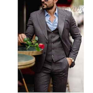 Herren Anthrazit Nadelstreifen 3-teilig | Smoking-Stil | Maßgeschneidert | Premium Stoff | Abendgarderobe | Hochzeit | Abiball | Geschäft