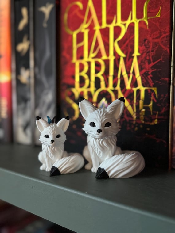 Quicksilver Onyx Decor | Little Fox | Osha | Bookish Decor | Book Shelf Decoration | Brimstone