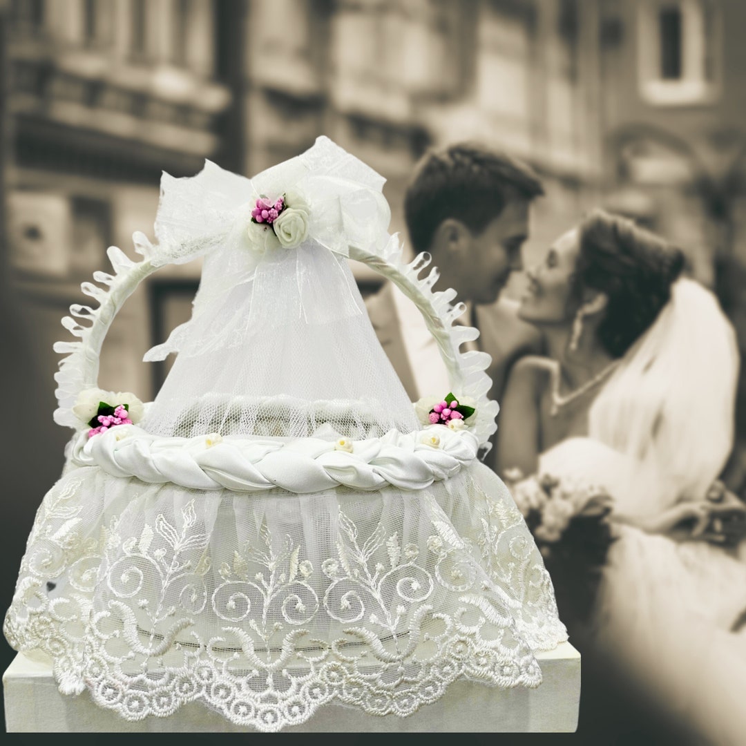 White Wedding Basket Wedding Gift Basket Gift Basket Ideas Etsy