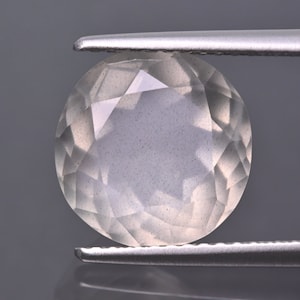 Moonstone A faceted round 10.5 mm