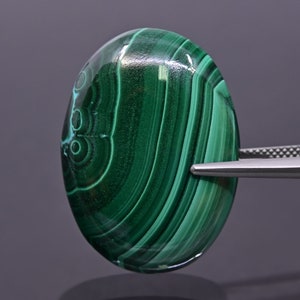 Malachite cabochon oval 30x22 mm