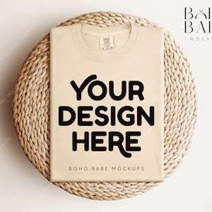 IVORY Comfort Colors 1717 Mockup | CC1717 Folded T-shirt on Round Placemat, Unisex Shirt Mock up, Clean Boho Styled Flat Lay, POD Tee Blank