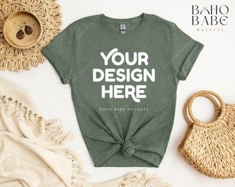 Ljunggrön militärgrön Gildan 64000 Mockup, Gildan Softstyle T-shirt Mockup, Boho Flat Lay T-shirt Mockup, Gildan Soft Style Skjorta Flatlay