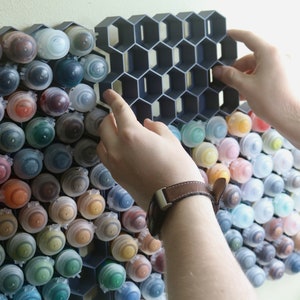 Hex Wall Paint Holder/Storage for Games Workshop Citadel Paints - Easy Stick-On Solution