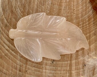 Peach Moonstone crystal leaf, hand carved crystal. A crystal for emotional balance. Protective crystal, promotes creativity