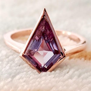 AAA color change alexandrite kite ring engagement ring gift for her  Christmas gift kite ring kite ring for women alexandrite ring
