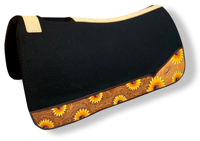 MOUSM Western Saddle Pad for Horse Heavy Duty Blended Felt 30 * 32 Inch Black Real Cow Leather -Sun Flower Carving