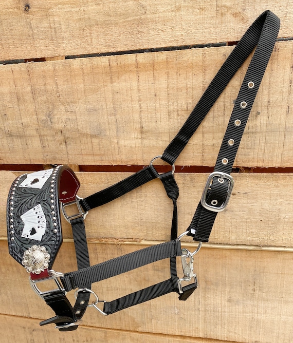 Ensemble Bride Et Rênes Western Cuir Noir Gravé Avec Incrustations Argent – Shopzaan
