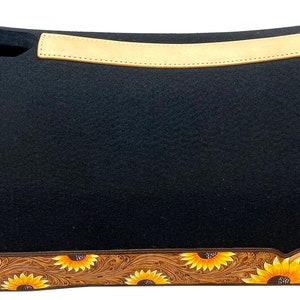 Heavy Duty Black felt .MOUSM Western Saddle Pad for Horse Heavy Duty Blended Felt 30 * 32 Inch Black Real Cow Leather -Sun Flower Carving