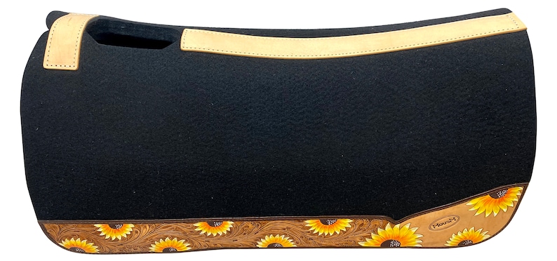 Heavy Duty Black felt .MOUSM Western Saddle Pad for Horse Heavy Duty Blended Felt 30 * 32 Inch Black Real Cow Leather -Sun Flower Carving