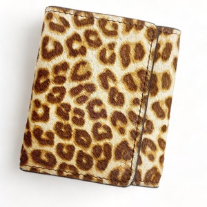 CARD HOLDER Cartera con tarjetero de cuero para hombre occidental Cartera con tarjetero de cuero de vaca argentino con tarjetero con estampado de leopardo MOUSM