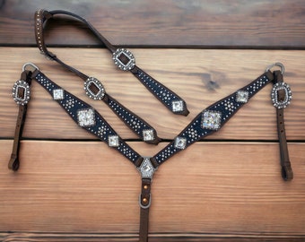 Conjunto de cabezada y pechera de cuero estilo western / Accesorios florales grabados a mano de MOUSM
