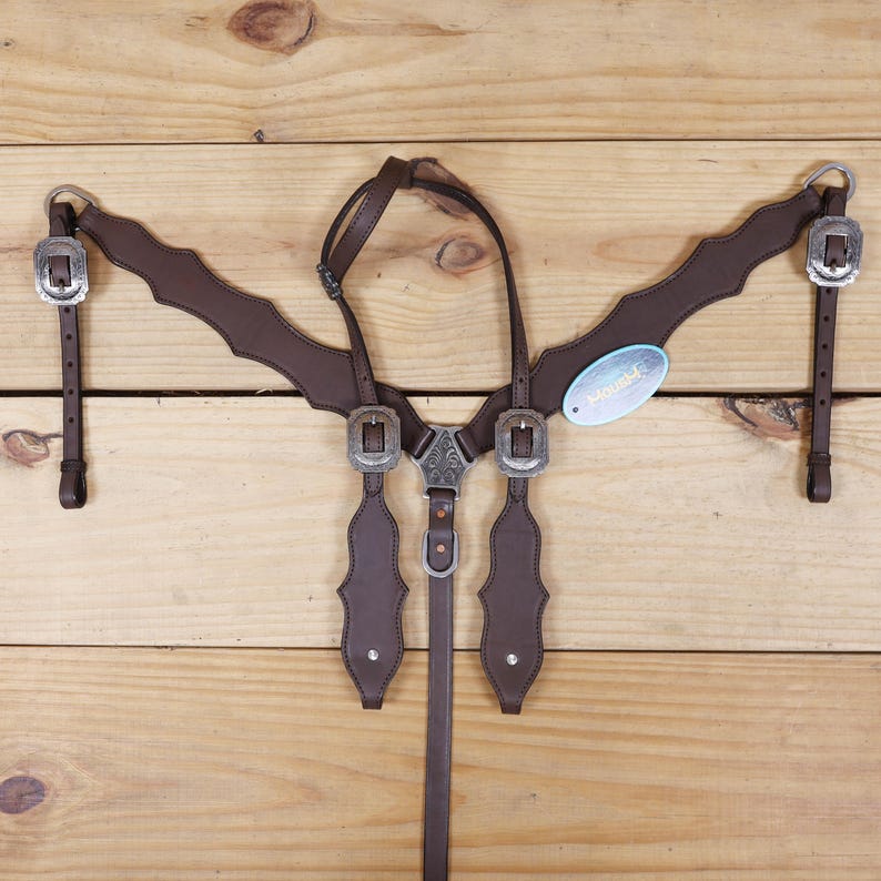 Hand tooled Western Leather Headstall and Breast Collar tack Set decorated with Plain brown leather on standard design