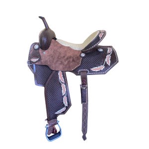 15&quot; Handmade Western Leather Saddle: Leaf Tooling, Cream Seat