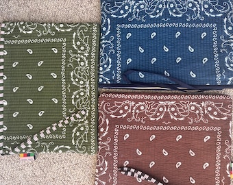 Bandana print waterproof pouch