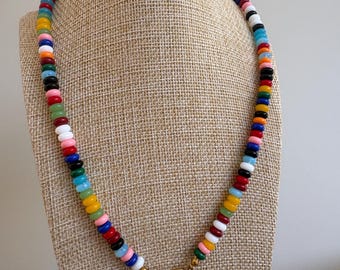 Rainbow beaded necklace with toggle
