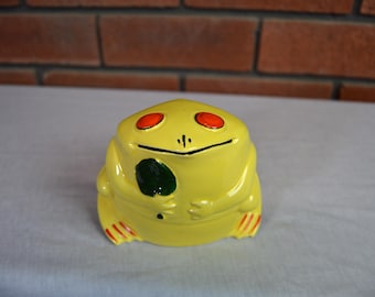Vintage Yellow Frog Candy Dish with Lid: 1970s Kitsch Ceramic Trinket Jar