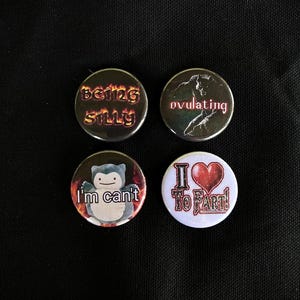 Meme Pin Back Button - Weirdcore Memes Acessory Small Badges - Y2K Gift Idea