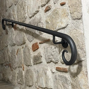 Wrought Iron Handrail Riccio Positano from 50 to 450 cm for indoors and outdoors 100% made in Italy product image 1