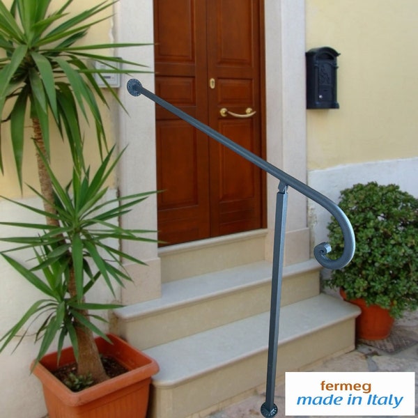 Handcrafted Wrought Iron Handrail Model Venezia height 90 cm and length in various sizes, 100% made in Italy
