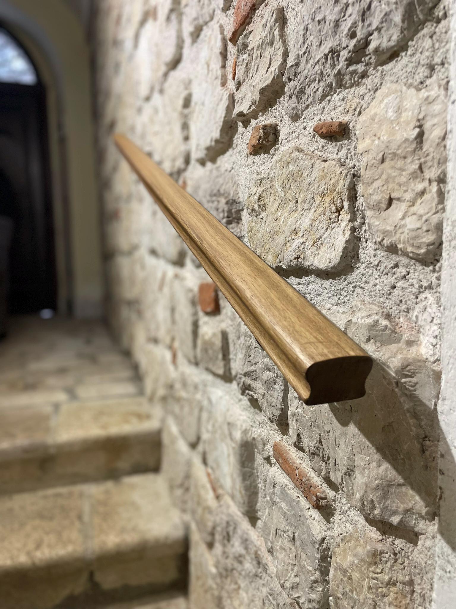 Walnut Custom Railing Custom Solid Walnut Handrail, 50–400 Cm | British Model | Made in Italy ...