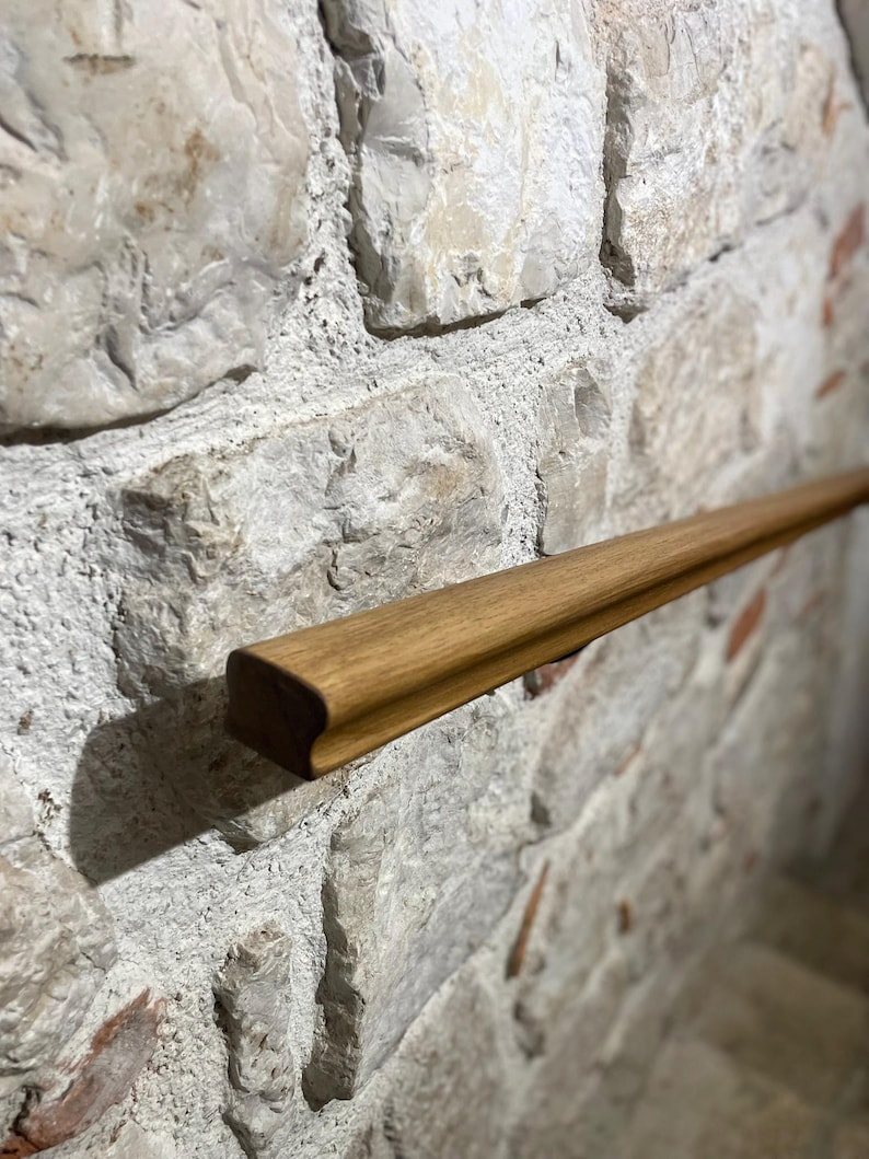 Walnut Custom Railing Custom Solid Walnut Handrail, 50–400 Cm | British Model | Made in Italy ...