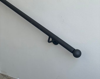 Iron Handrail | Handmade Handrail | Indoor/Outdoor Wall Railing – Vienna Model – 50 to 400 cm – Ø 33 mm – Made in Italy
