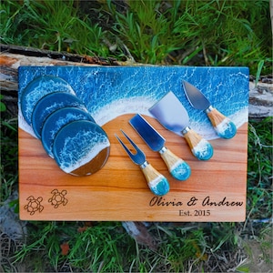 Ocean Scene Cutting Board Personalized, Wooden Beach Wave Lover Coastal Engraving Initial Gift, Decorative Cheese Board Decor