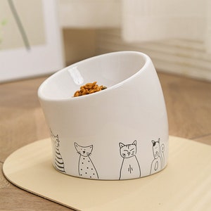 Cute Cat Motif Design Raised Ceramic Cat Bowl for Dry and Wet Cat Food, Whisker-Friendly Large Opening, Reduce Neck Strain, Easy to Clean.