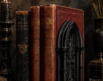 Portales Criptosos - Decoración Gótica / Sujetalibros / Decoración Oscura / Biblioteca Gótica / Academia Oscura / Estatuas Góticas / Esculturas / Biblioteca Oscura