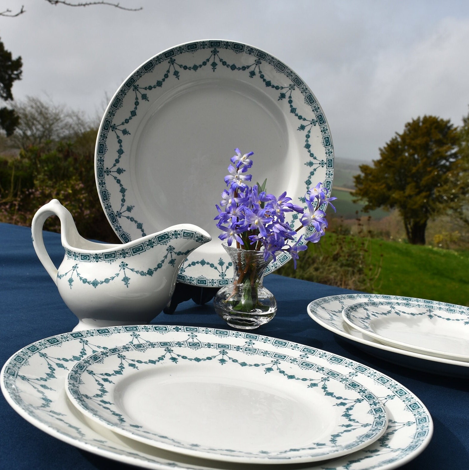 Late Mayers Covered on sale Serving Dish