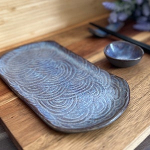 Einzigartig Sushi-Set, Handgemachte Keramikteller, Handgefertigt Geschirr, Japanische Teller, Asiatisch Set, Dunkel Keramik, Japan Bild 3
