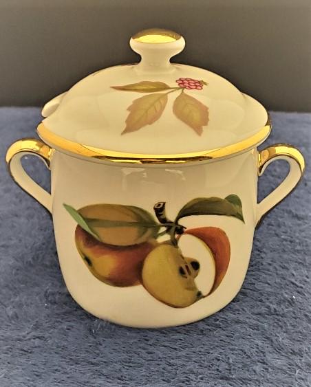 Royal Worcester Evesham Gold suikerpot en deksel (met inkepingen)