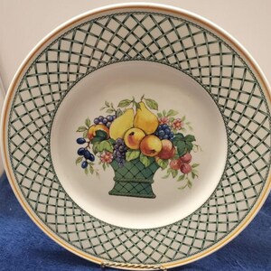 ビレロイ＆ボッホ バスケットディナープレート LK