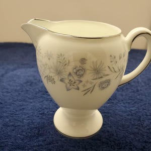 Wedgwood Belle Fleur Creamer (Globe)