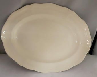 Wedgwood Queen&#39;s effen 11&quot; ovale serveerschaal