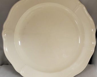 Wedgwood Queen&#39;S effen 12&quot; hakplaatoplader (imperfectie)