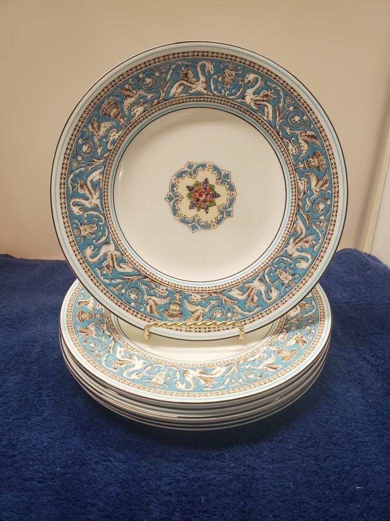 Set of 4 Wedgwood Florentine Turquoise (W2714) Bread & Butter