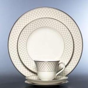 Waterford Crosshaven Platinum 5 Piece Place Setting 103986
