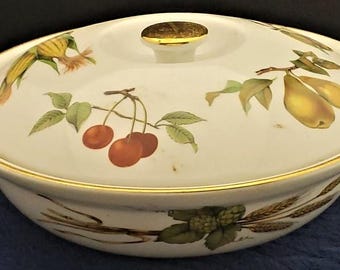 Royal Worcester Evesham Gold 10" Handled Round Covered Casserole