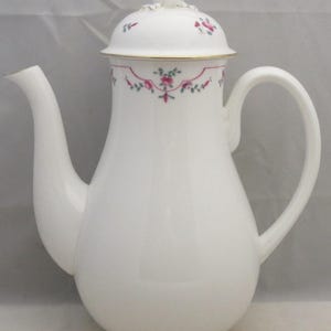 Cafetera y tapa Royal Worcester Petite Fleur